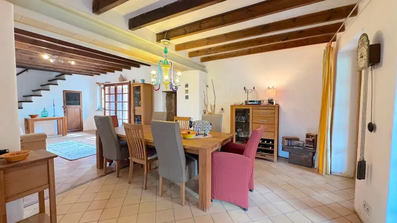 16th-century finca in Inca, renovated, with 446 m2 currently 4 double bedrooms and 2 full bathrooms in the main house. It is located — photo 8