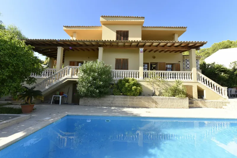 Magnificent villa in Costa de'n Blanes with sea views and pool — photo 1