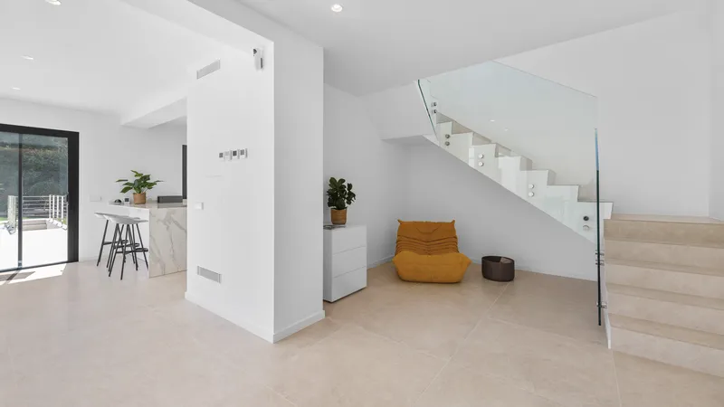 High-quality renovated villa in Nova Santa Ponsa, in a quiet and private location — photo 8