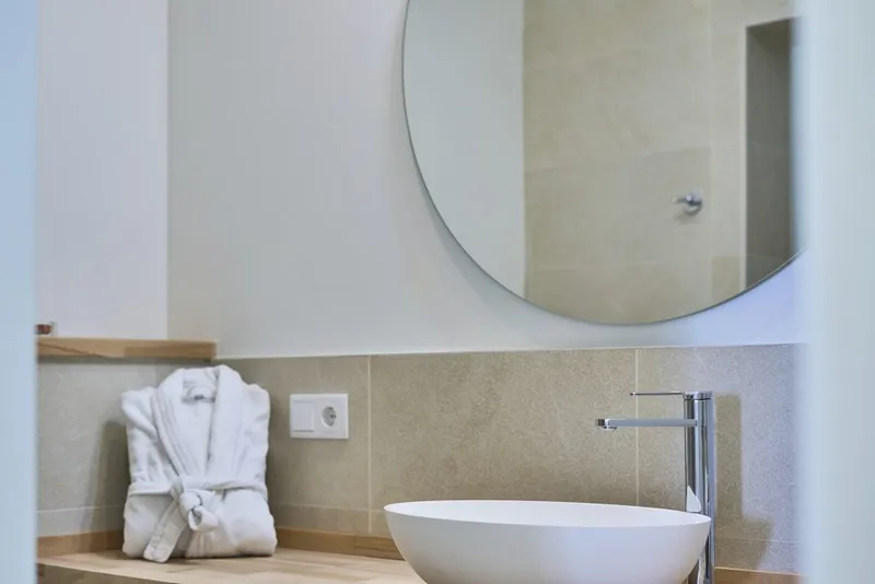 Ref 2024; Renovated penthouse with sea views for sale in El Terreno — photo 4