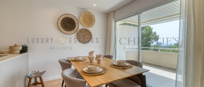 Completely renovated penthouse in Bendinat with roof terrace and private pool and sea views — photo 4