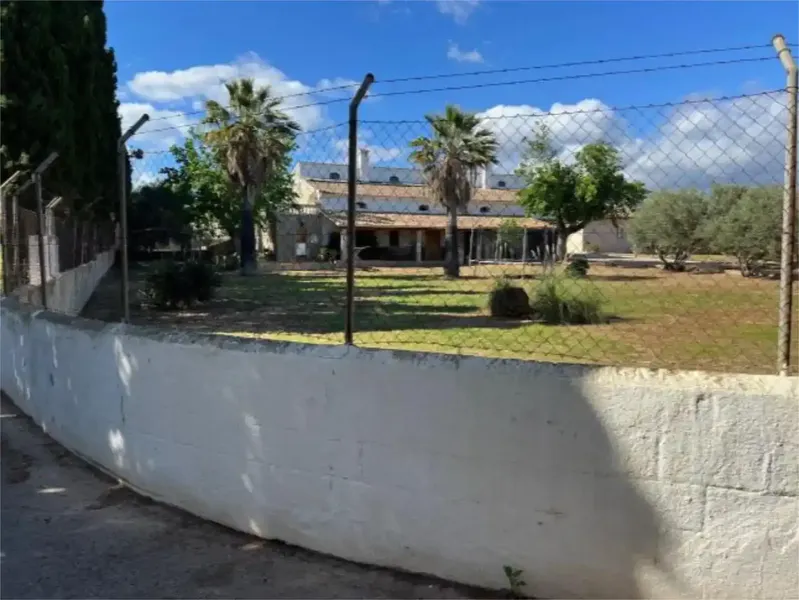 Esta propiedad se encuentra ubicada en un entorno totalmente despejado de la ciudad, dentro del área de Son Anglada, cerca de la principal z — photo 10