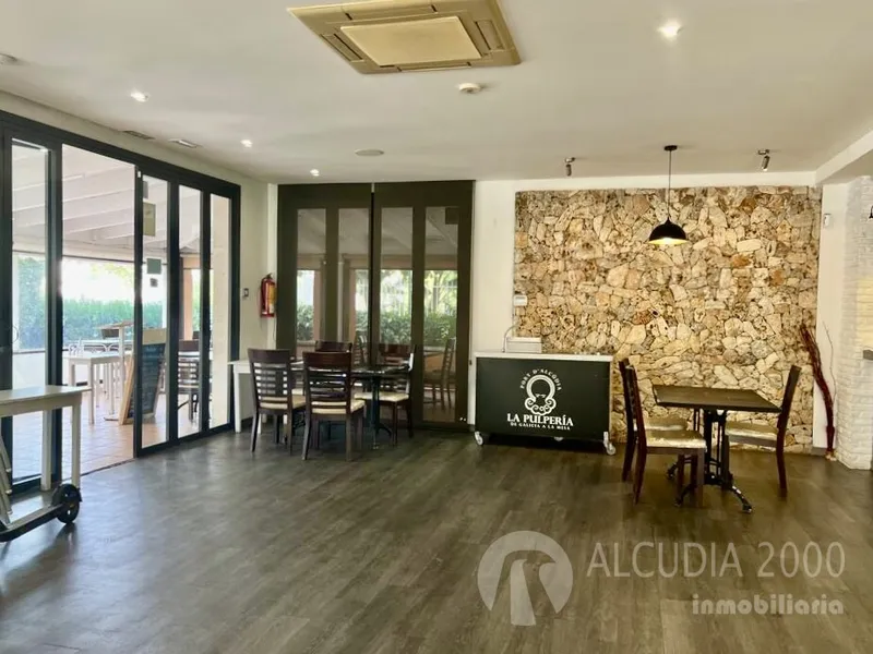 Business premise — photo 9