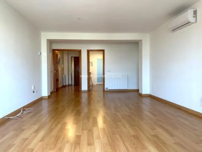 Apartment in Palma de Mallorca, Son Espanyolet area — photo 1