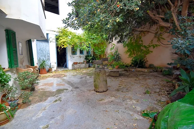 Town house in the center of Sóller — photo 1