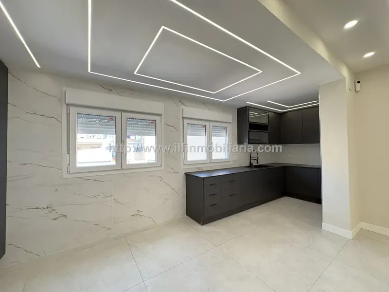Brand New! Premium First Floor of 121 m² with Spectacular LED Design and Balcony — photo 2