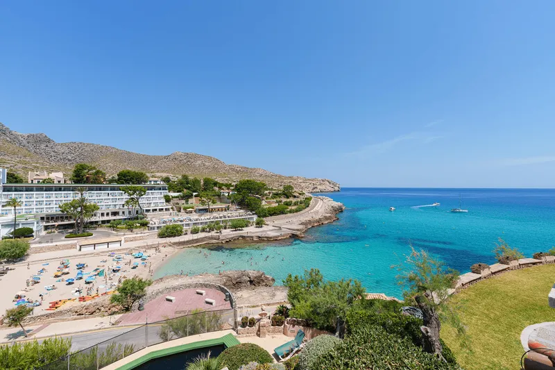 Villa by the sea in Cala Sant Vicenç - A paradise on the north coast of Mallorca — photo 10