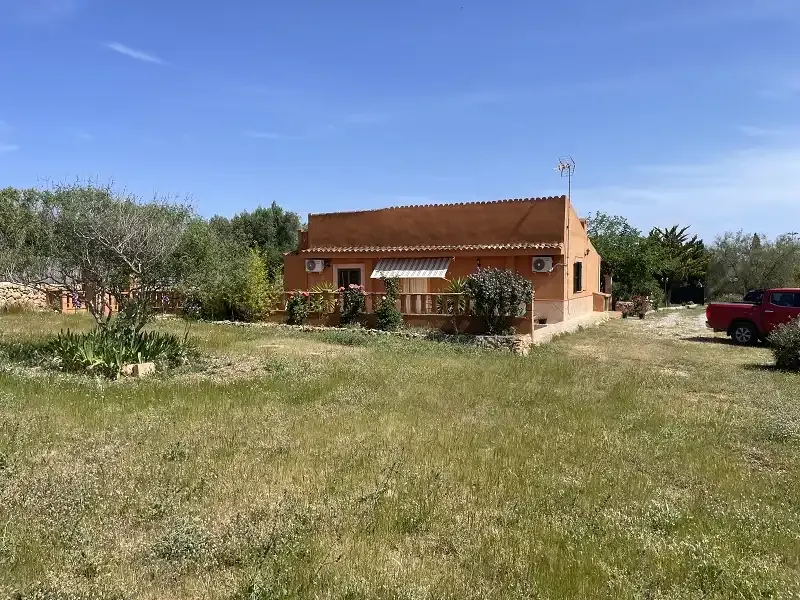 Chalet in good condition, near Llucmajor, fully legalized — photo 4