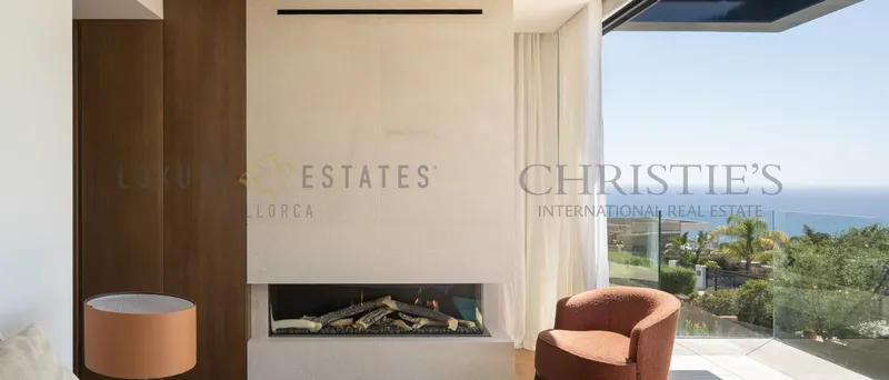 Modern new build villa in Portals Nous with great sea views — photo 5