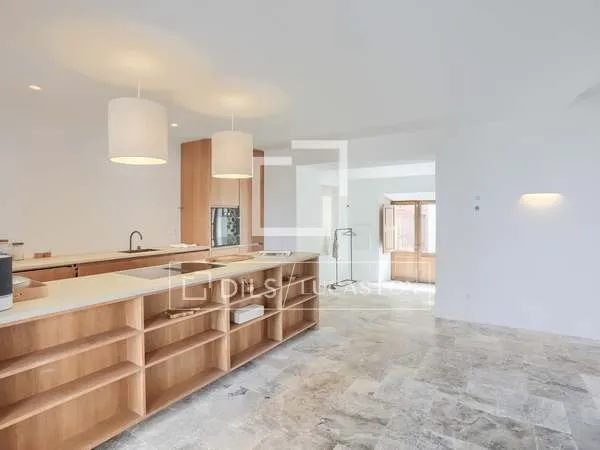 588m² house / villa for sale in Establiments — photo 11