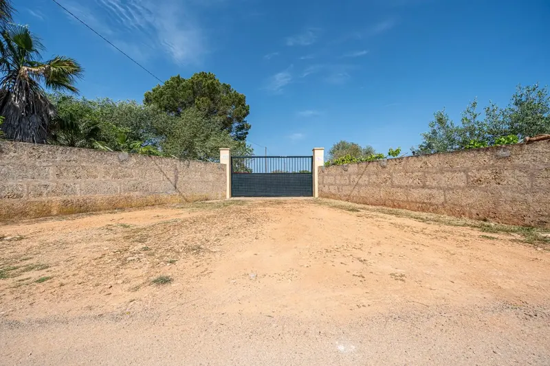 Unique opportunity to build a property to your liking, located in the Son Puigserver area, Llucmajor, with an area of 26,144 m² — photo 5