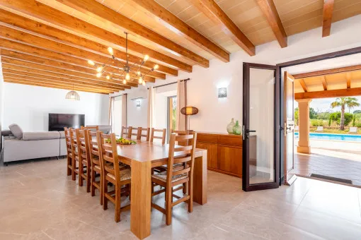 Santanyi, Idyllic Finca in the Heart of Mallorca with Sauna and Jacuzzi Pool in Santanyí, Wheelchair Accessible — photo 5