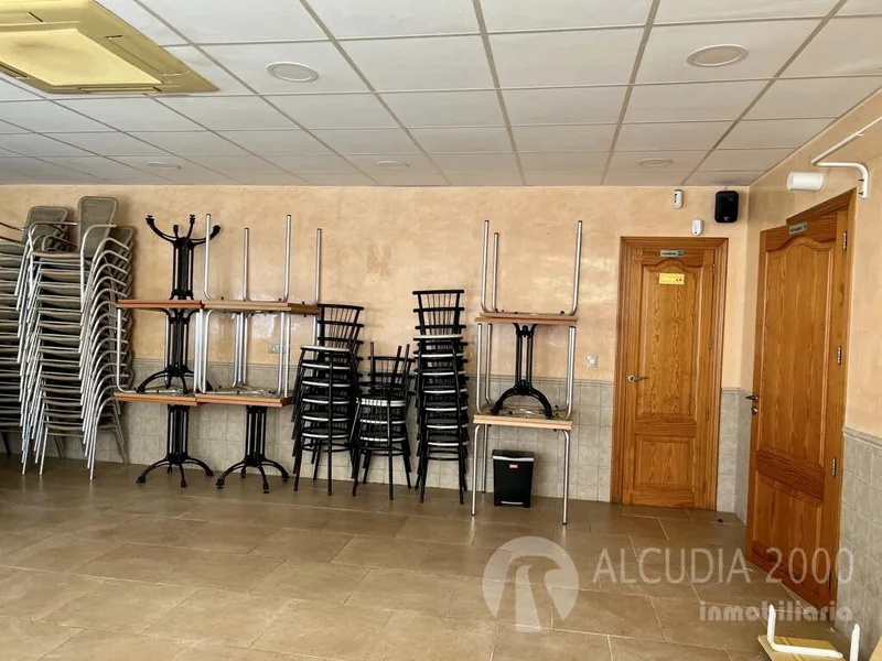 Business premise — photo 10