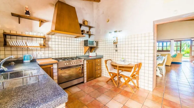Large rustic finca with holiday license in Arta — photo 12