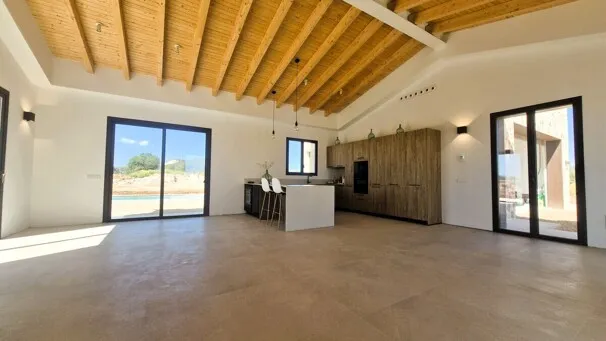 Exclusive Rustic Finca with Pool for Seasonal Rent in Porreres — photo 11
