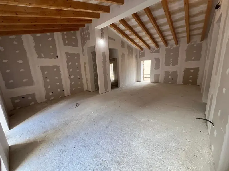 Amplio piso de obra nueva con gran potencial en Manacor! — photo 9