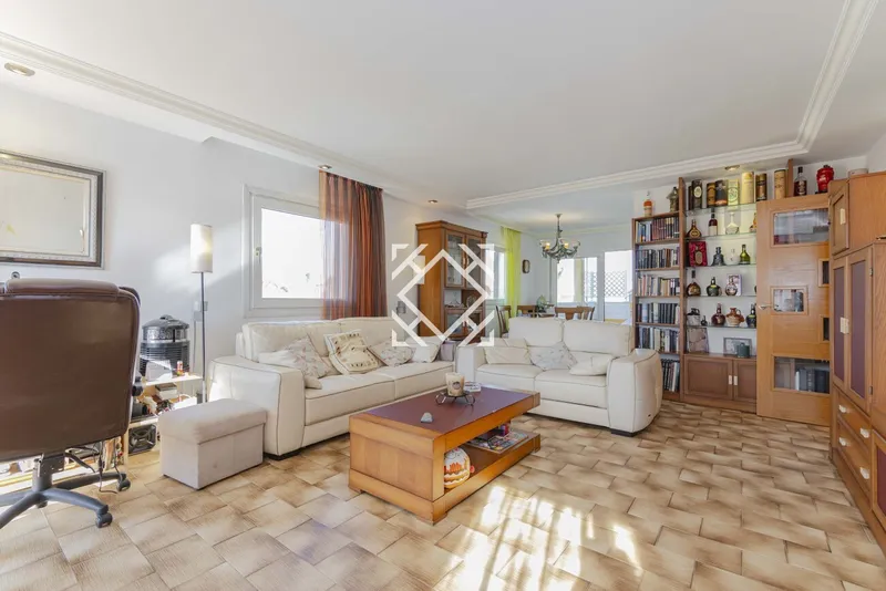 Penthouse with private roof terrace and sea views for sale in Can Picafort, Mallorca. — photo 4