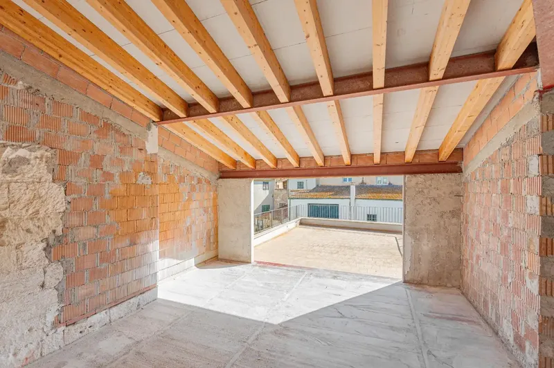 For sale: spacious home in the heart of Felanitx, on a quiet pedestrian street and in a privileged location. It is a — photo 5