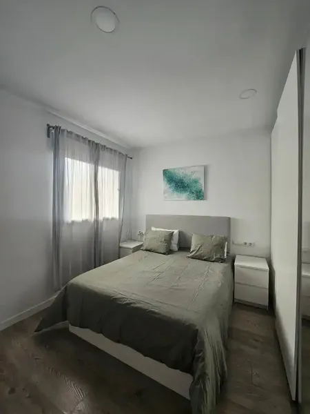 Se alquila acogedor apartamento amueblado en un edificio totalmente renovado en el centro de palma, a unos pasos del mercado de Pere Garau y — photo 5