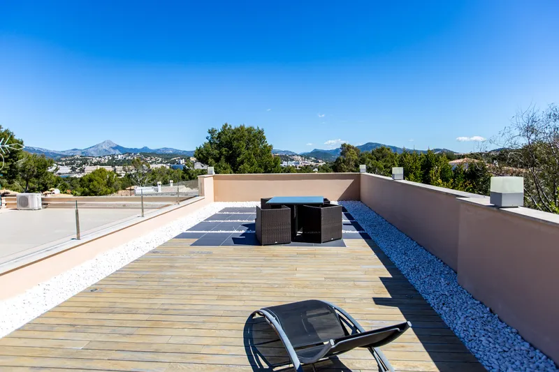 Minimalist new built villa in a quiet area in Santa Ponsa — photo 4