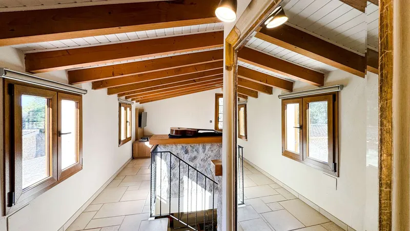 Mediterranean finca with panoramic views and guest house — photo 9