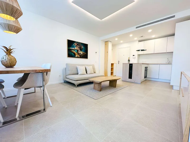 Modern apartment with pool in Illetes — photo 12