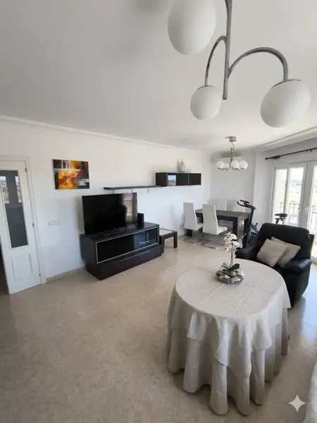 Apartment with elevator and beautiful views 11 km from the beach and 5 minutes from the center of Felanitx. Residential area and easy access. — photo 1
