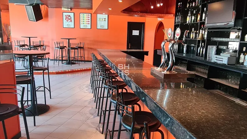 Commercial Premises for sale in Santa Ponsa — photo 10