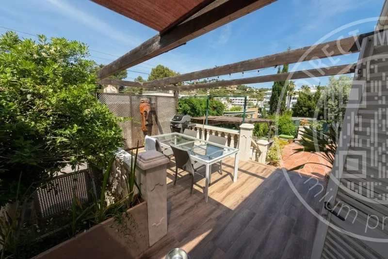 260508 – Charming Family Home near Beaches and Amenities — photo 8