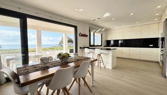 House / Chalet in Arenal de... — photo 1