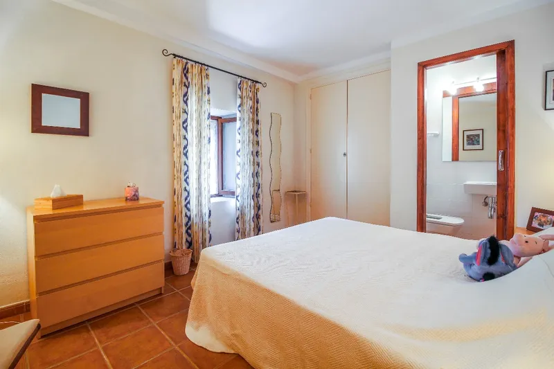 Exclusive Listing.- Renovated Stone Facade Town House near the Famous Calvario Steps — photo 11