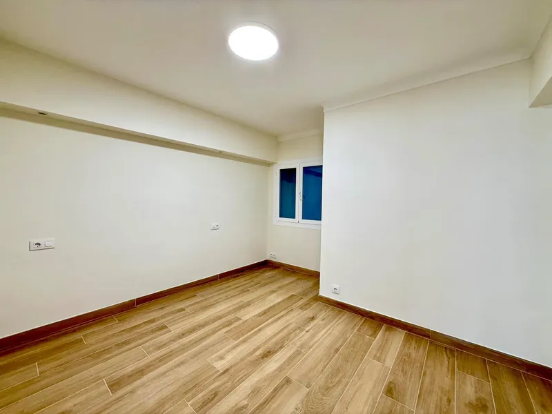 Apartment for sale in Avenidas area, Palma de Mallorca — photo 11