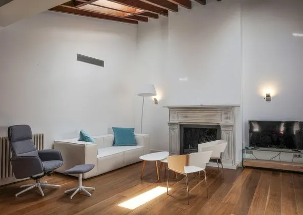 Penthouse in Calle de l'Estudi General, La Seu, Palma de Mallorca — photo 2