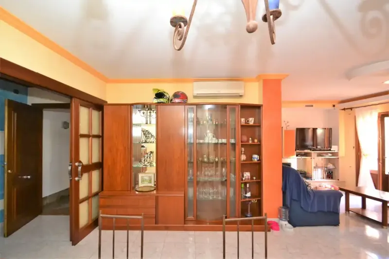 Fantastic 135 m² apartment in the heart of Alcudia, located on a corner just 100 meters from Plaza de la Constitución and the old town — photo 6