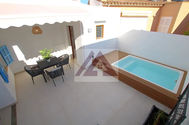 Village house for rent in Portocolom — photo 1