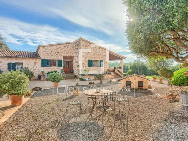 146m² house / villa with 44m² terrace for sale in Palma de Mallorca — photo 6