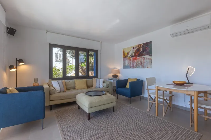 Very nice and comfortable apartment with great terrace — photo 8