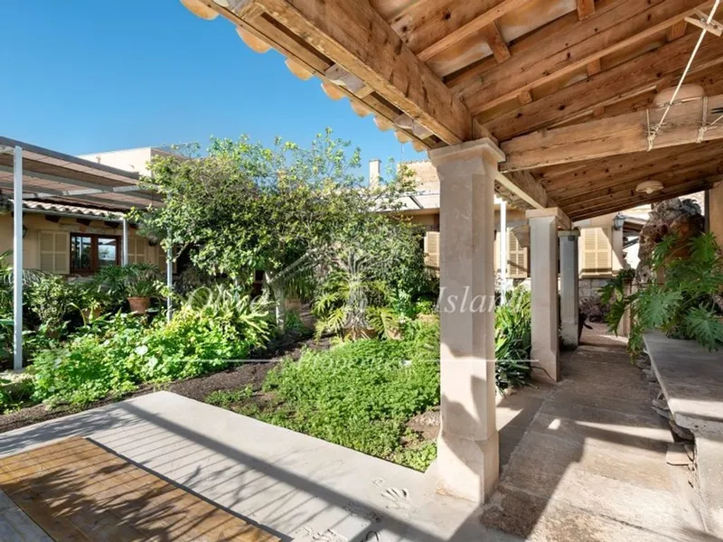 Luxury home in Santa Maria del Camí, Province of Balearic Islands — photo 3
