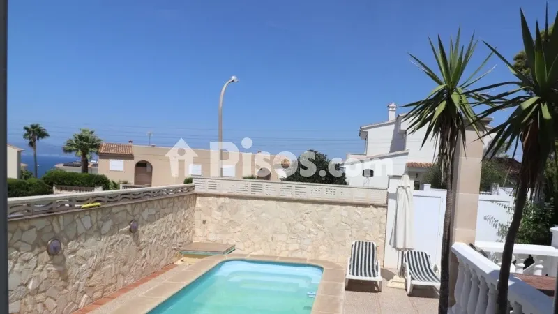 Detached house on Carrer dels Germans Pinzón — photo 2