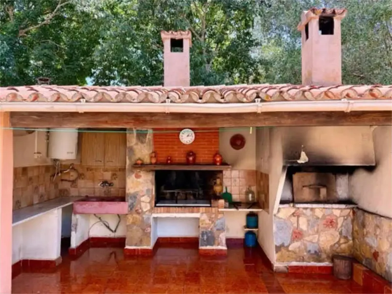 House with great potential, spaciousness and privileged location in Establiments. Ideal even for two families — photo 12