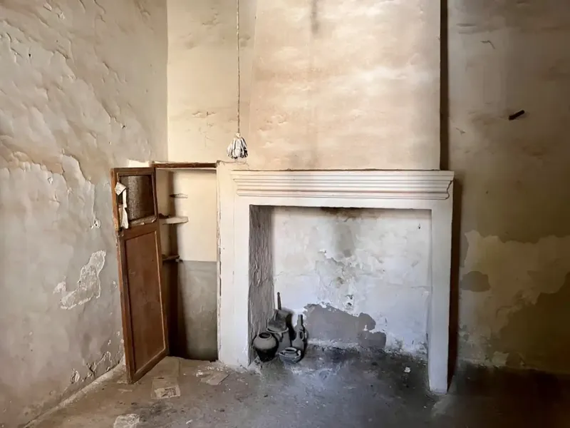 Large village house in Muro, with a large garden, the house needs renovation, 2-storey house, central. With approximately 270 m² built — photo 9