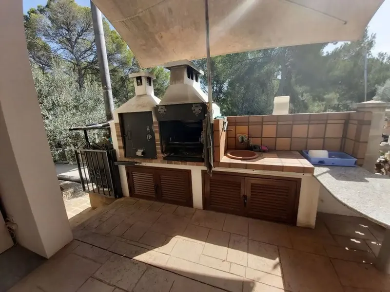 In the municipality of Calvià in Santa Ponça we find a plot of more than 1000 m2 with a Mediterranean-style construction of 247 m2, near — photo 9