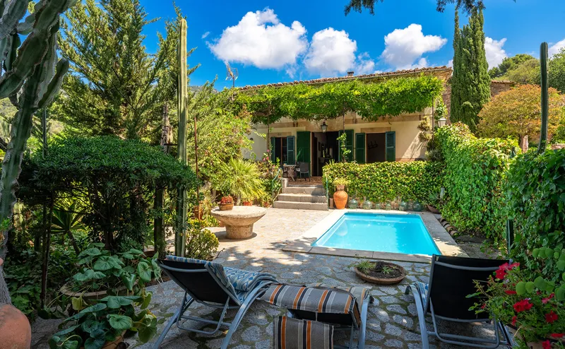 Finca in Biniaraix with pool, views and rental lic ... — photo 9