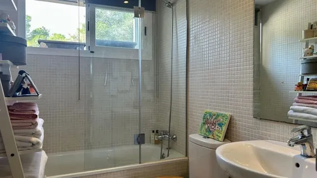 Apartment for rent in Cala Vinyes / Cala Vinyas / Cala Viñas, Calvià — photo 6
