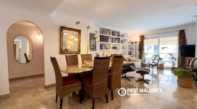 Apartment for rent in Arxiduc, Palma de Mallorca — photo 8