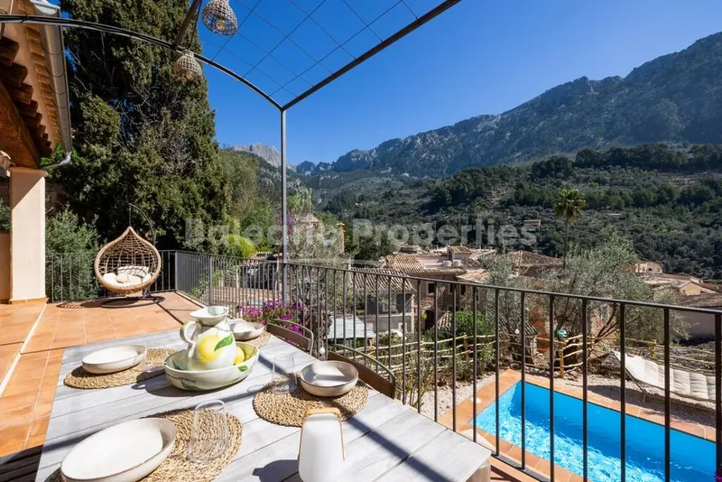 Authentic stone house with panoramic views for sale in Fornalutx, West Mallorca — photo 3