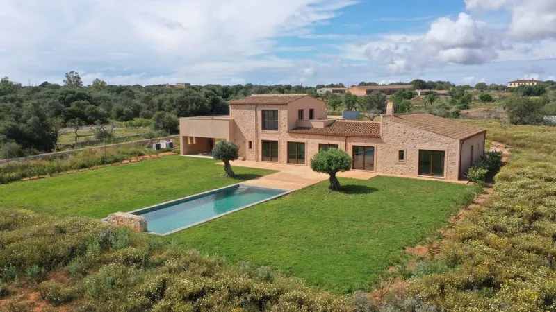 Modern and luxurious country house on a quiet plot just 5 minutes from Santanyí — photo 3