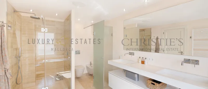 Sea view penthouse in Puerto de Andratx in luxury complex Nido de Aguila — photo 12