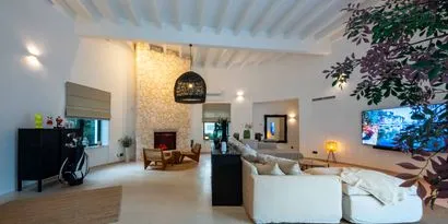 Real Estate Picture 0 Ref. No. 82350 — photo 8