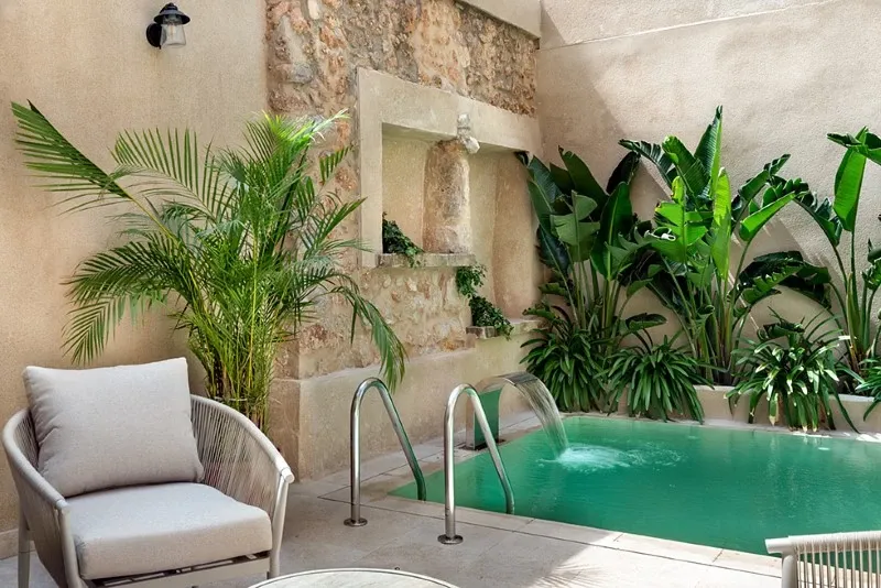 Stylish and fully renovated village house with pool and private parking in the heart of Alaró — photo 1